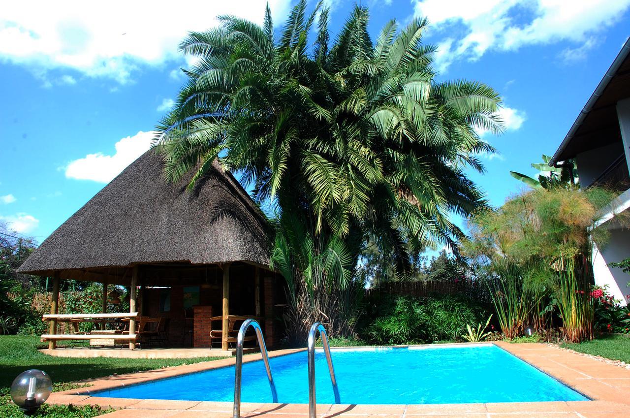Hotel Le Garni Kigali Exterior photo